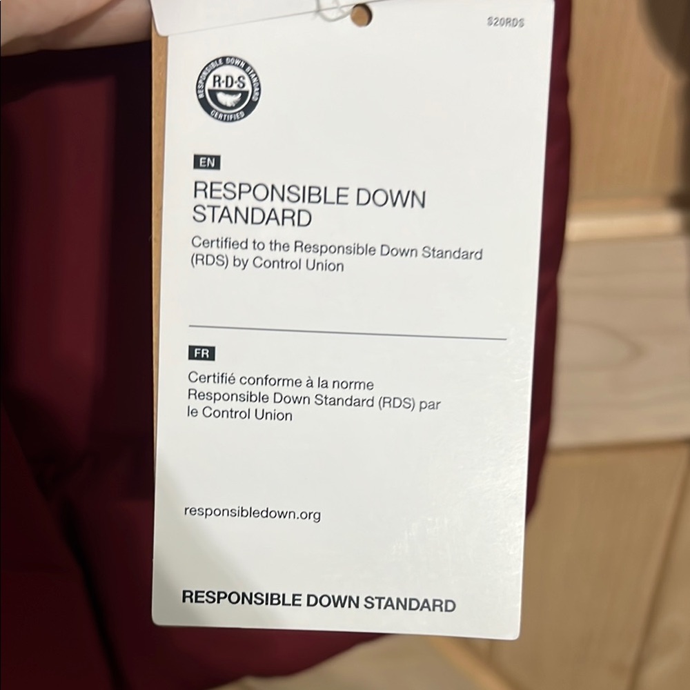 The North Face Burgundy Puffer Jacket - Picture 7 of 16